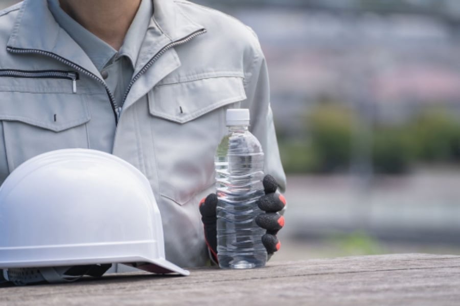 sagyofuku_mizu_1200*800